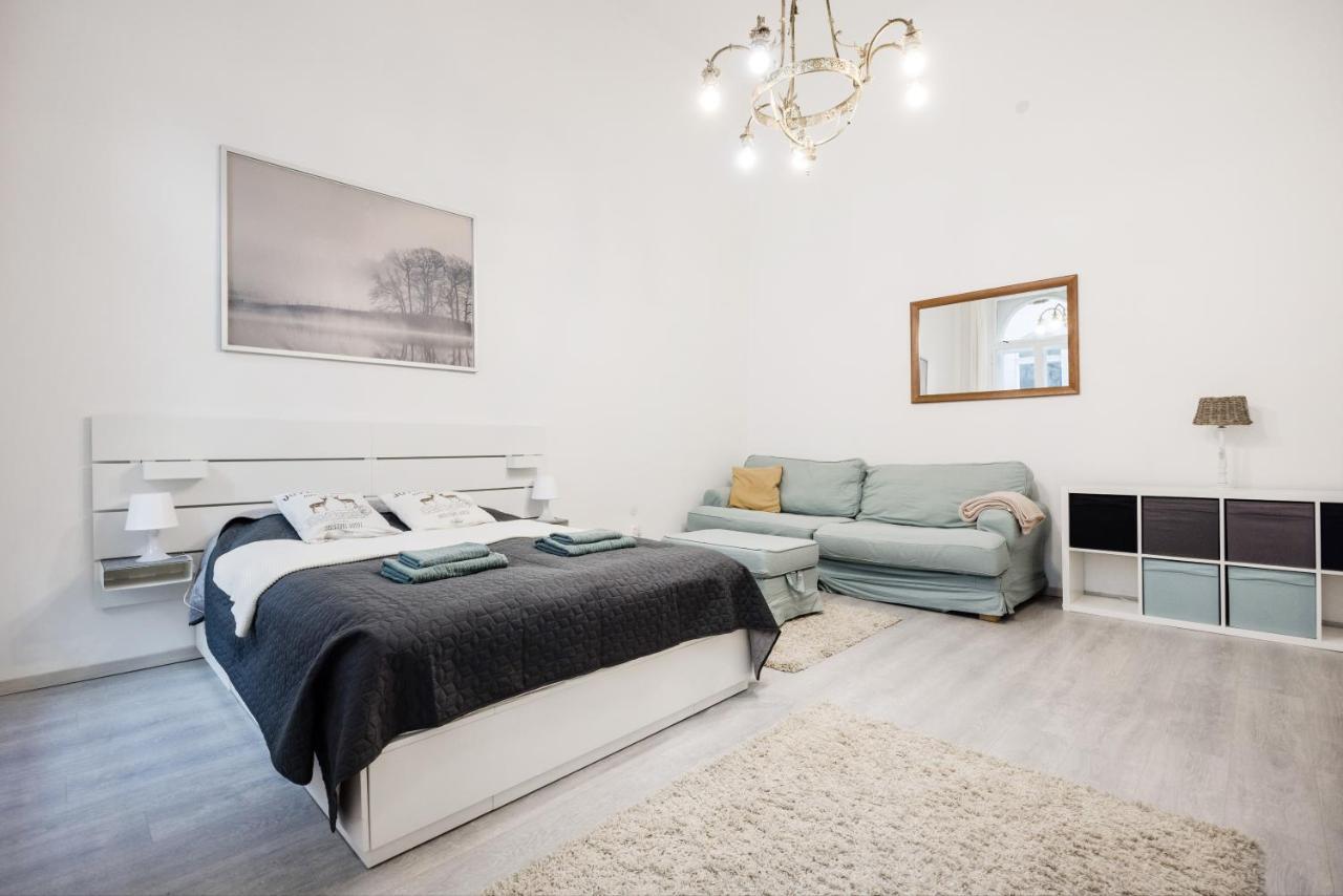 Podi Apartment Budapest Bagian luar foto